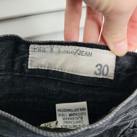 Rag & Bone Marilyn High Rise Button Fly Mini Denim Shorts in Black Hawk, Size 30 - Picture 6 of 10